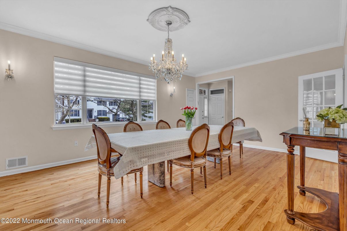 Chandelier, Dining room, Interior, Wood Texture Flooring