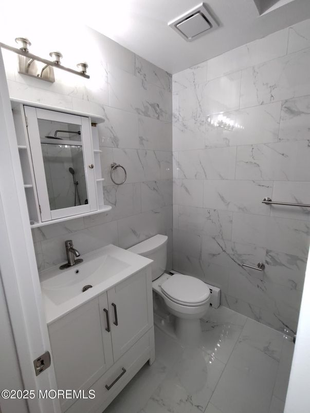 Bathroom, Interior, Marble, Marble Walls