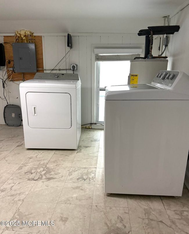 Interior, Washer