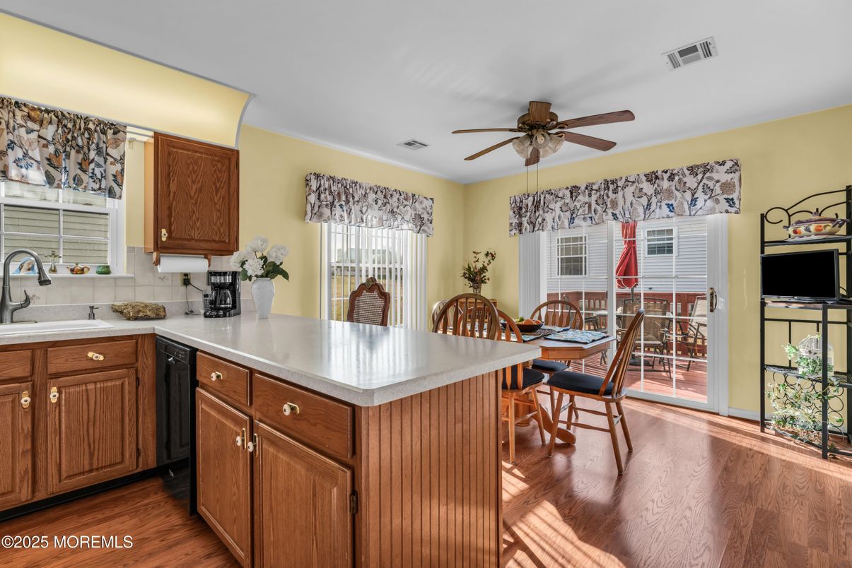 Dining room, Interior, Kitchen, Wood Texture Flooring