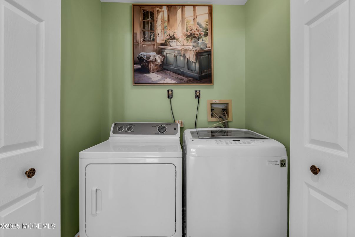 Interior, Utility Closets, Washer