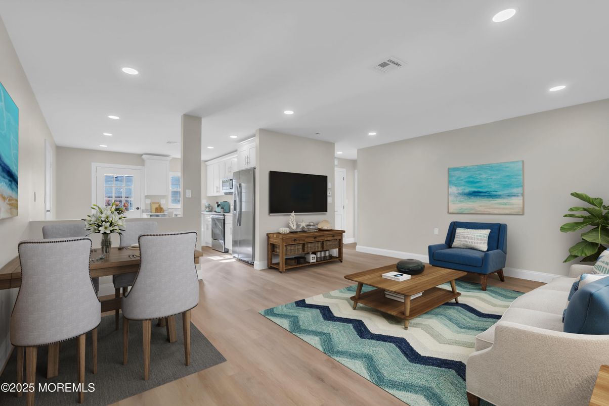 Dining room, Interior, Kitchen, Living room, Recessed Lighting, Wood Texture Flooring