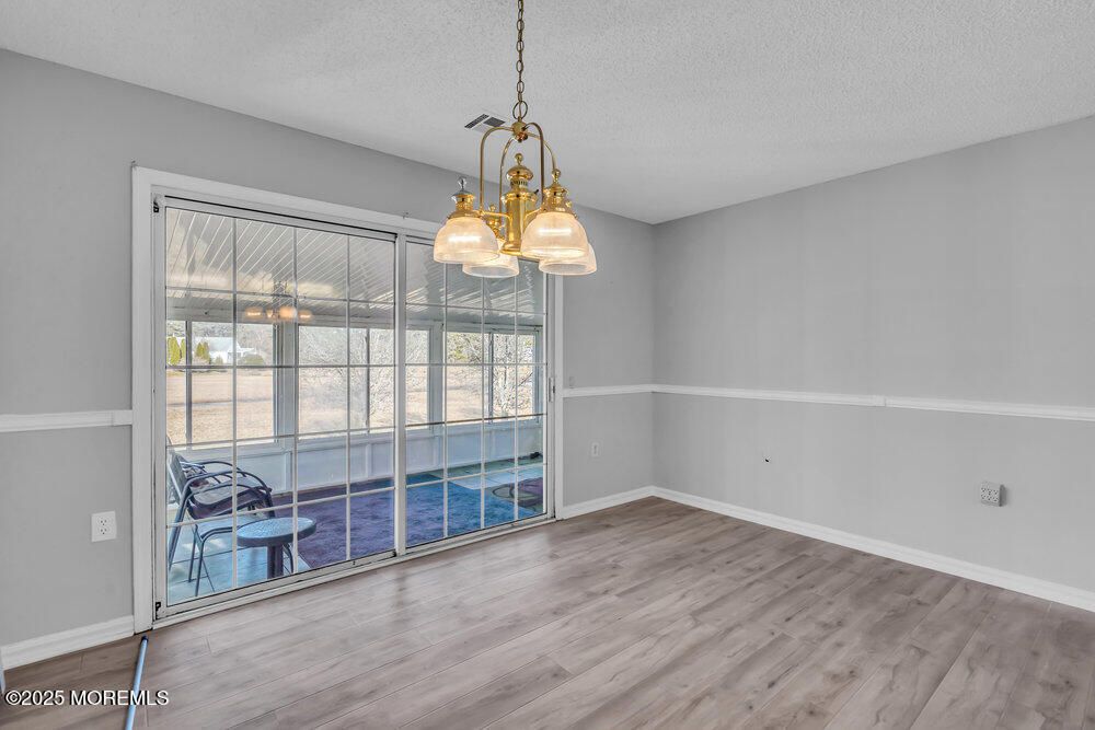 Empty room, Interior, Pendant Lights, Wood Texture Flooring