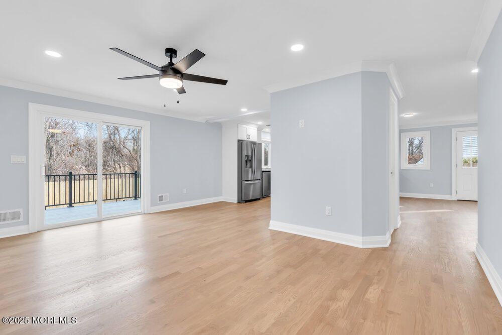 Empty room, Interior, Kitchen, Recessed Lighting, Wood Texture Flooring