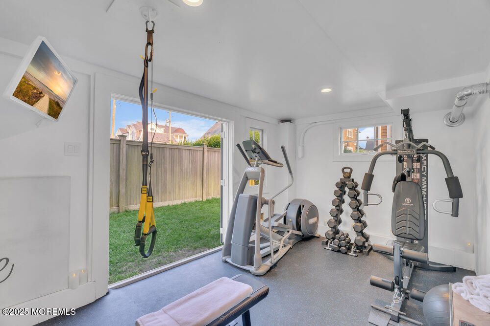 Fitness Equipment, Interior, Recessed Lighting