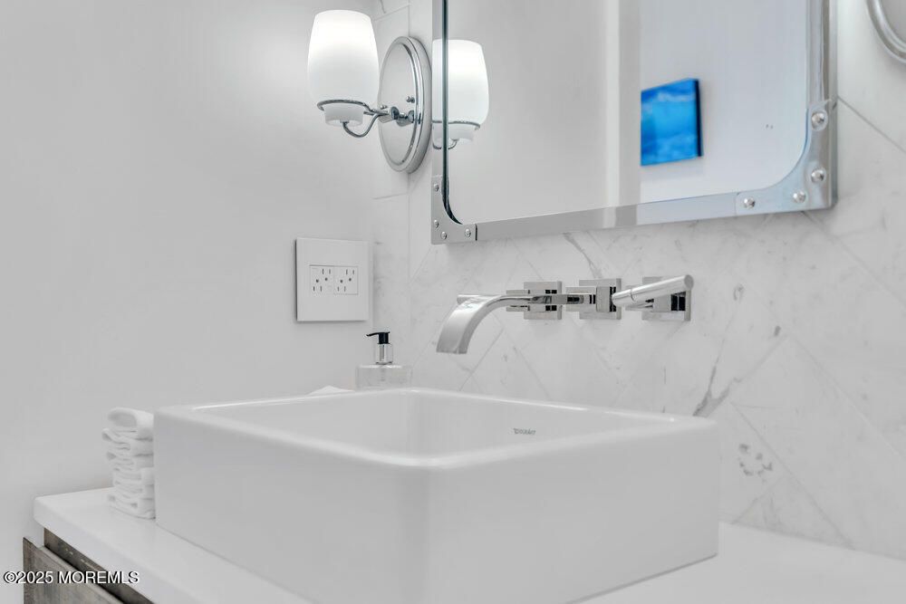 Bathroom, Interior, Marble Walls