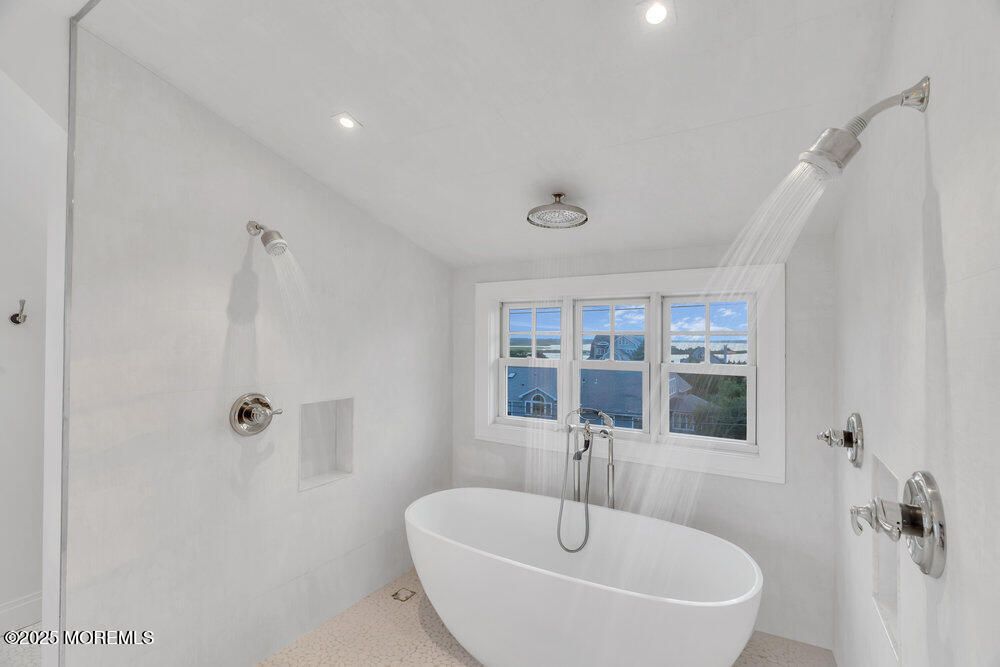 Bathroom, Free Standing Baths, Interior, Recessed Lighting