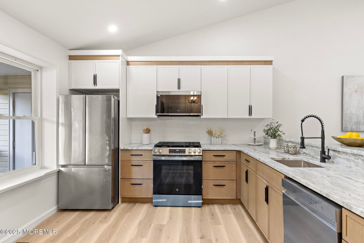 Interior, Kitchen, Recessed Lighting, Stainless Steel Appliances, Wood Texture Flooring