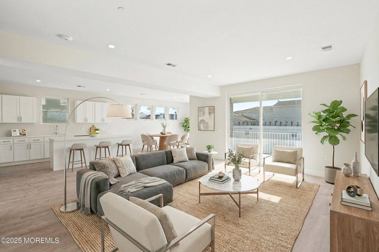 Dining room, Interior, Kitchen, Living room, Recessed Lighting, Wood Texture Flooring