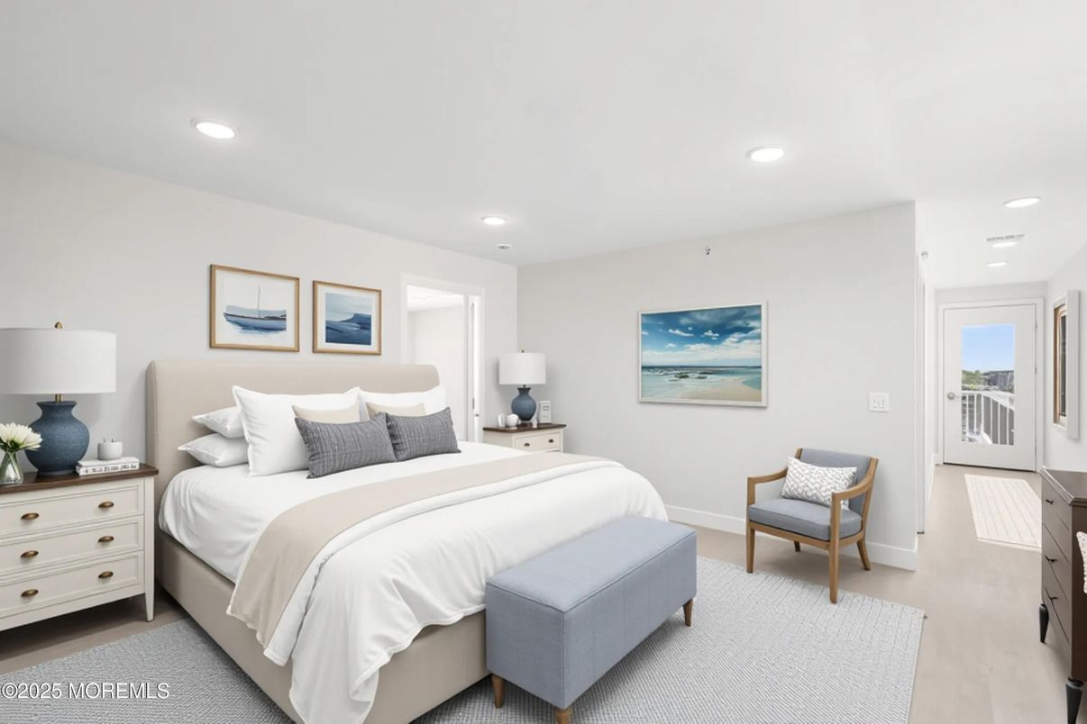 Bedroom, Interior, Recessed Lighting