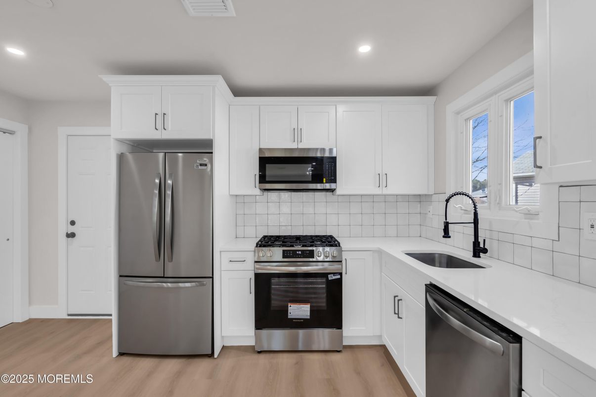 Interior, Kitchen, Recessed Lighting, Stainless Steel Appliances, Wood Texture Flooring