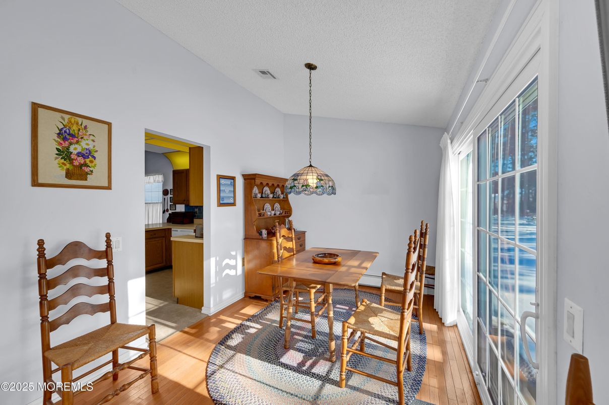 Dining room, Interior, Kitchen, Pendant Lights, Wood Texture Flooring