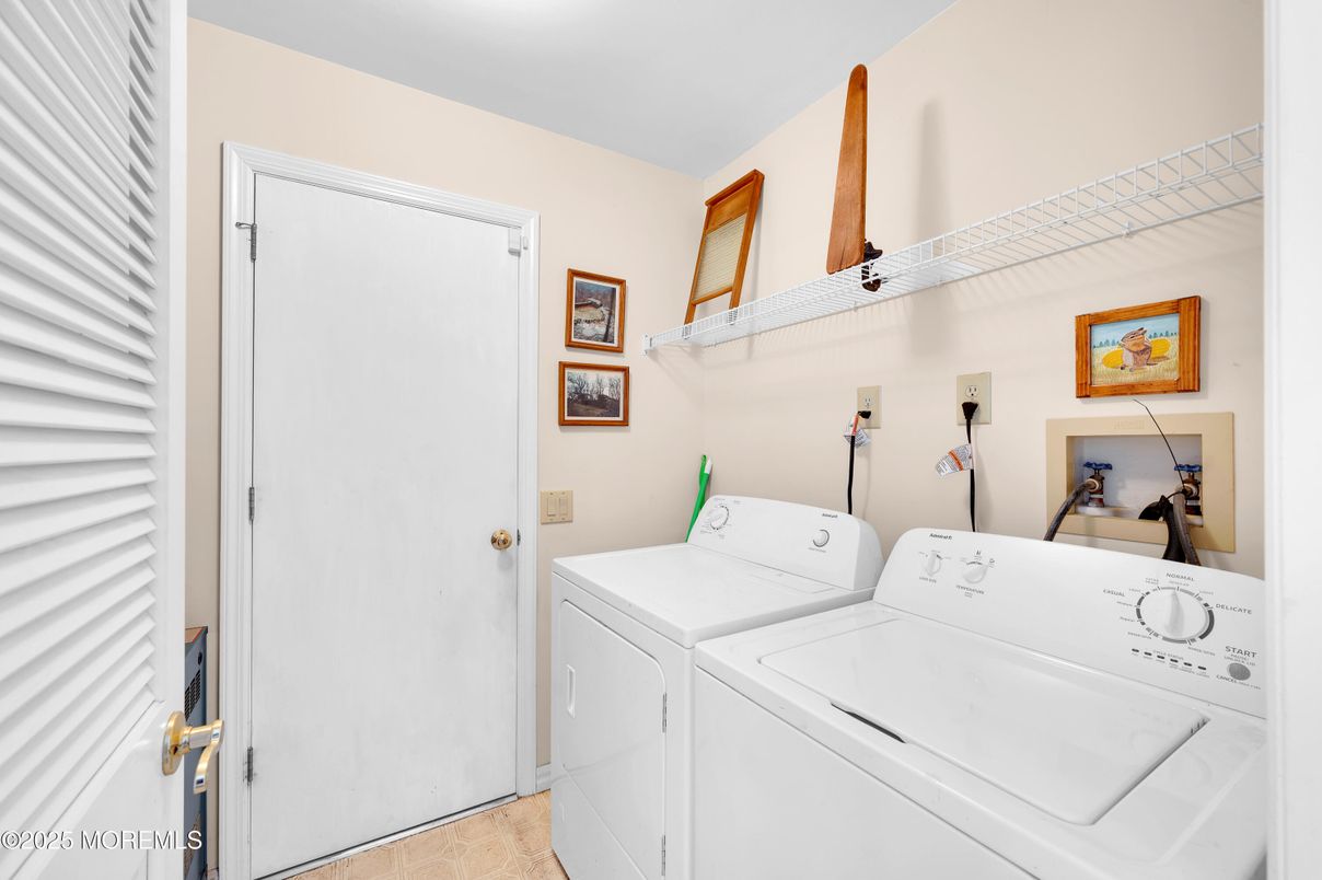 Interior, Utility Closets, Washer