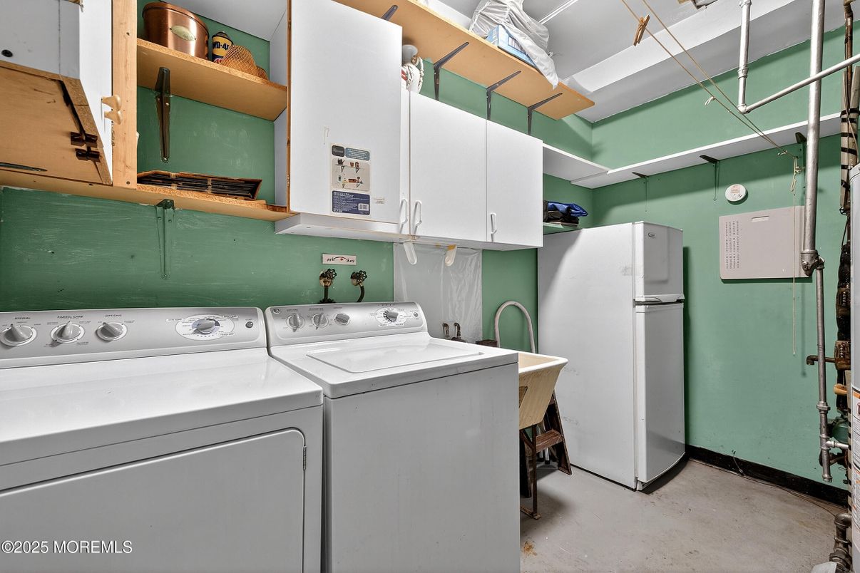 Interior, Utility Closets, Washer