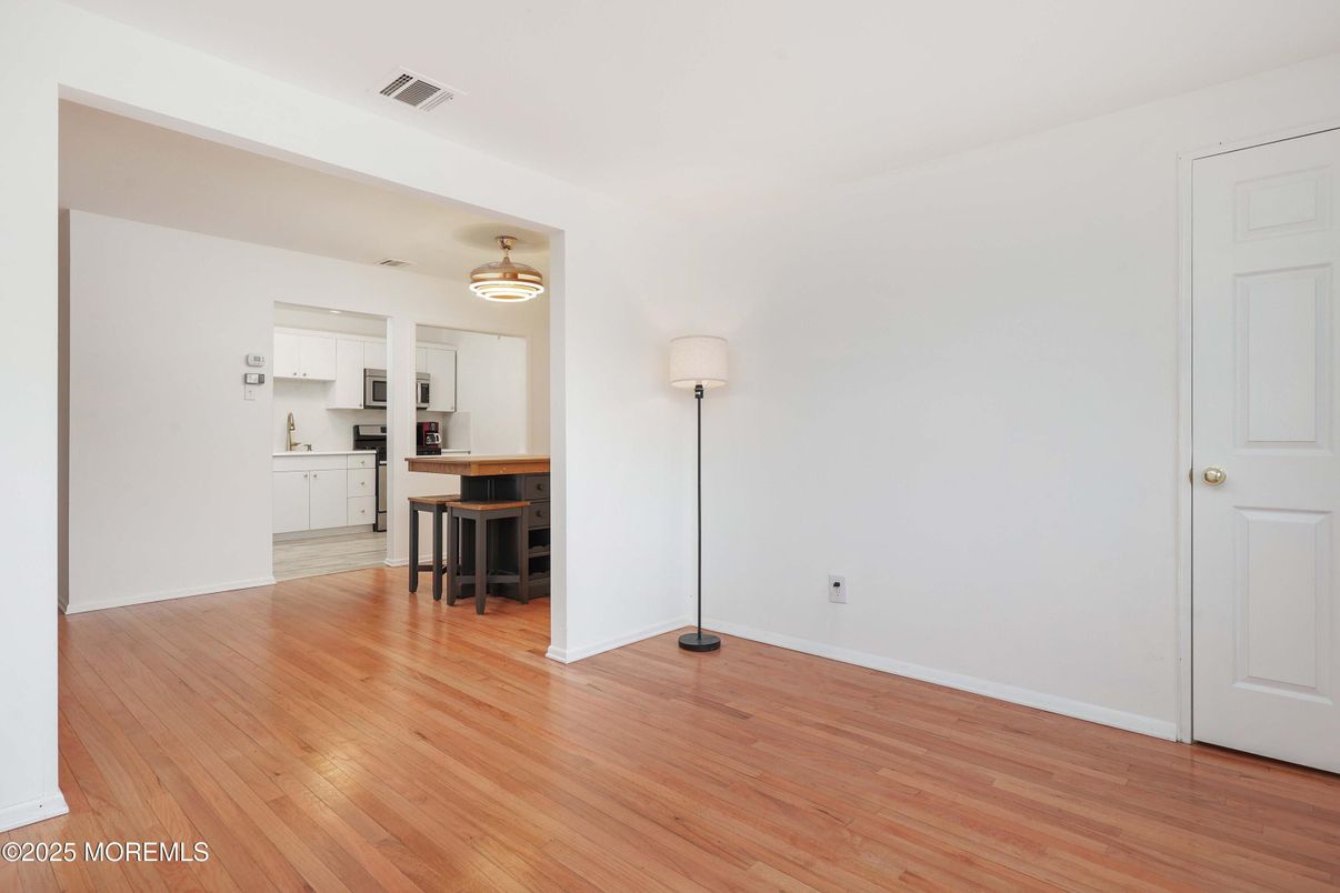 Empty room, Interior, Kitchen, Wood Texture Flooring
