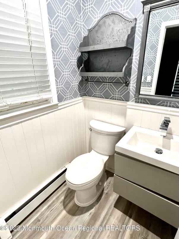 Bathroom, Interior, Wood Texture Flooring