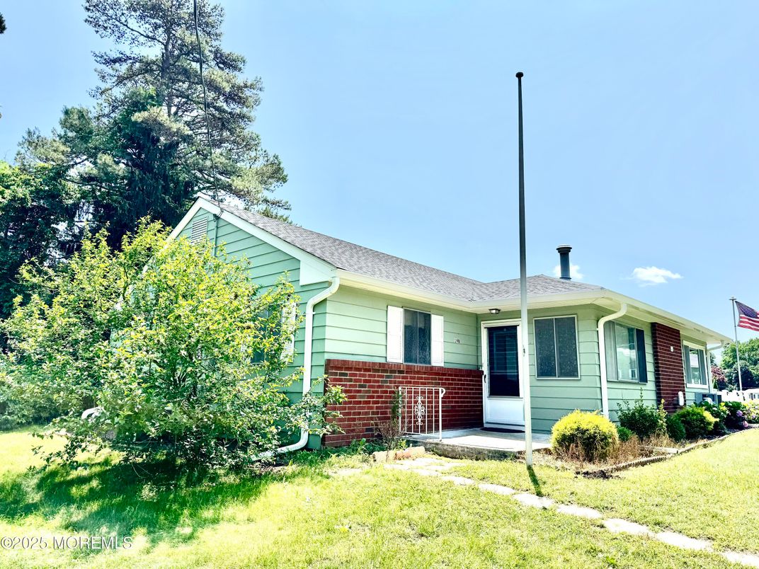 DE Listing image placeholder