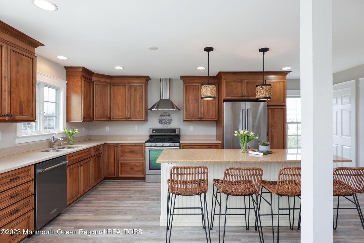 Interior, Kitchen, Pendant Lights, Recessed Lighting, Stainless Steel Appliances, Wood Texture Flooring