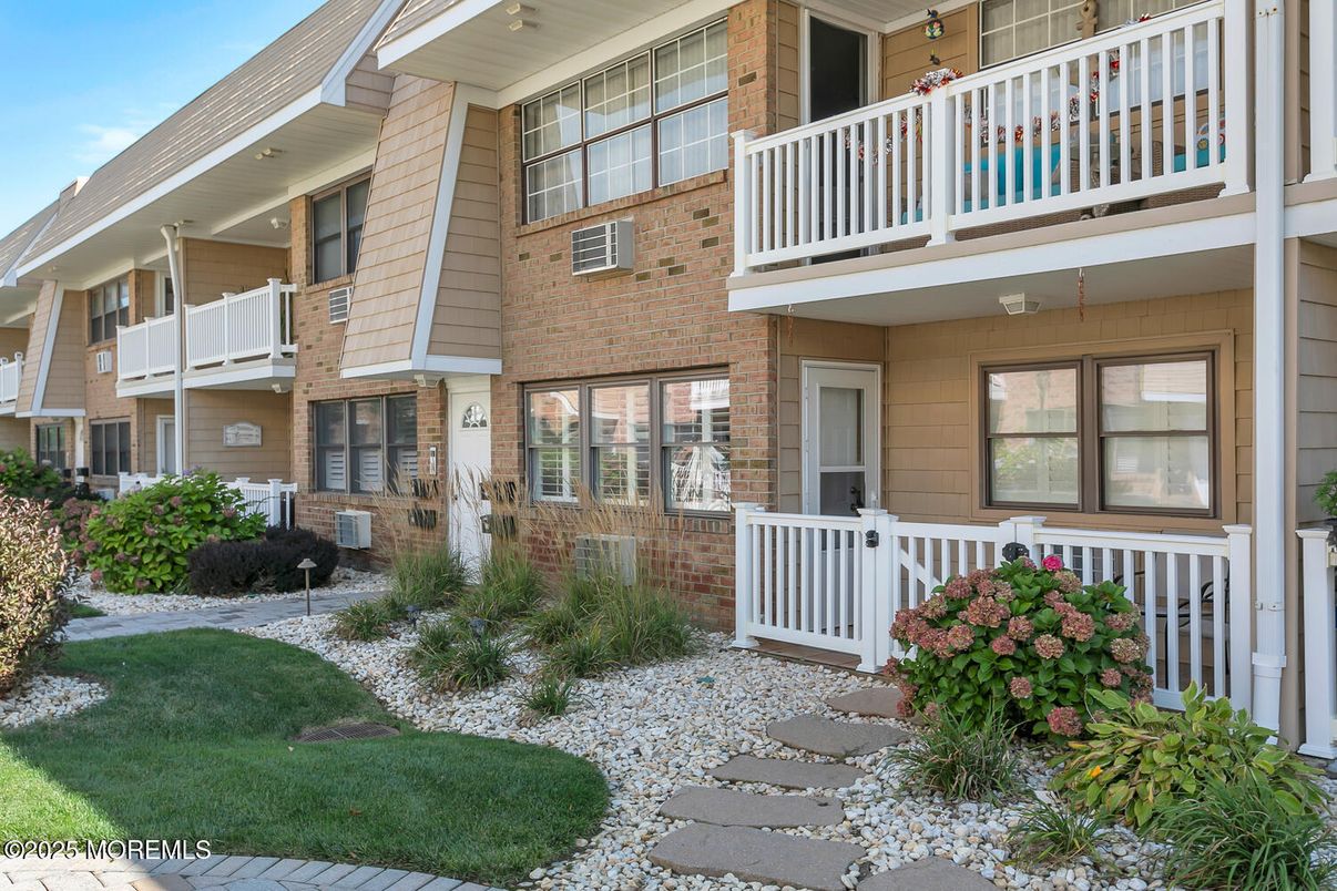 DE Listing image placeholder