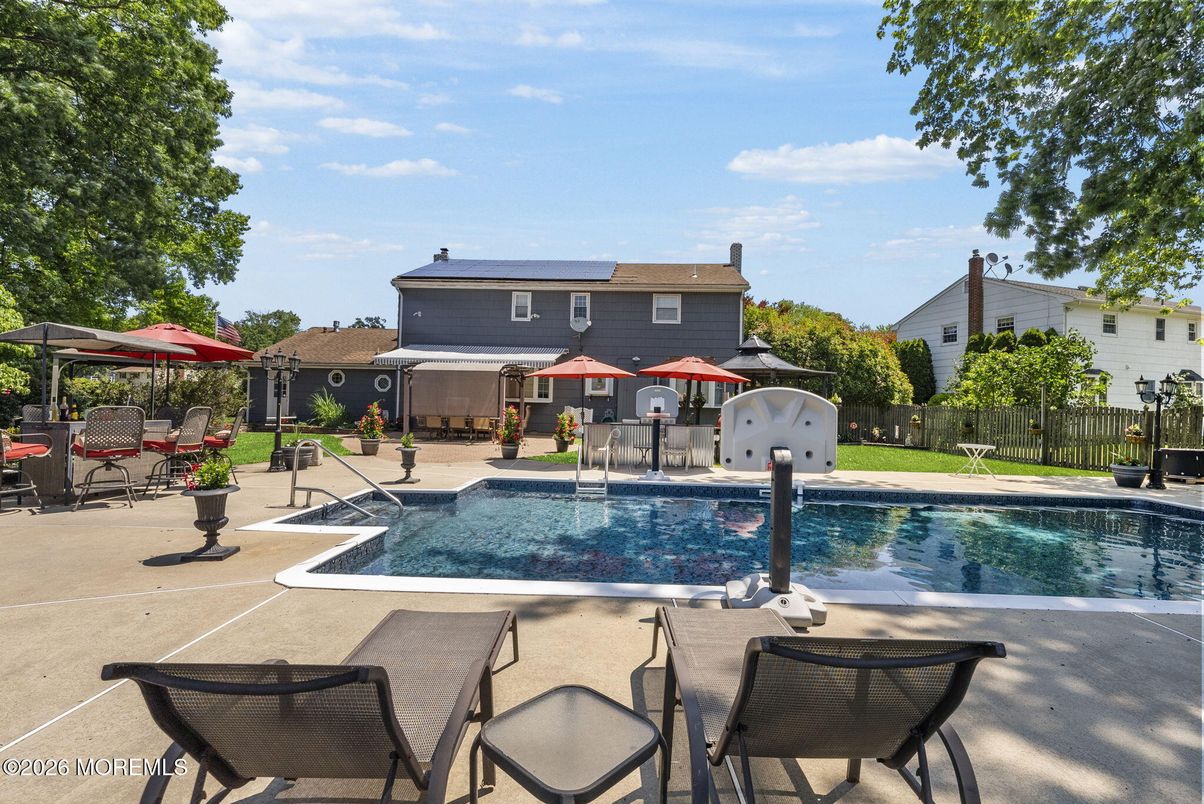 Exterior, Pool, Solar Panels