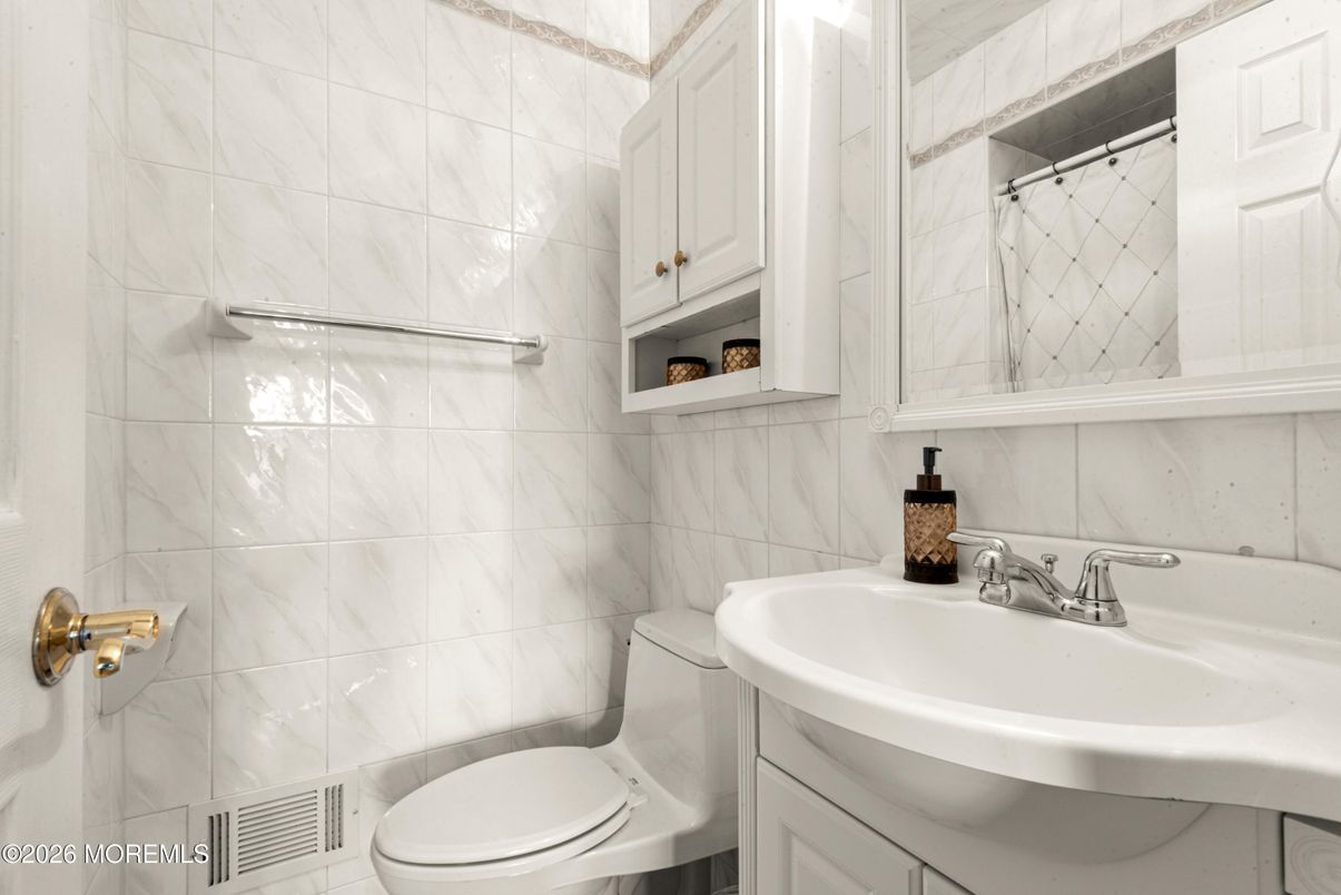 Bathroom, Interior, Marble Walls