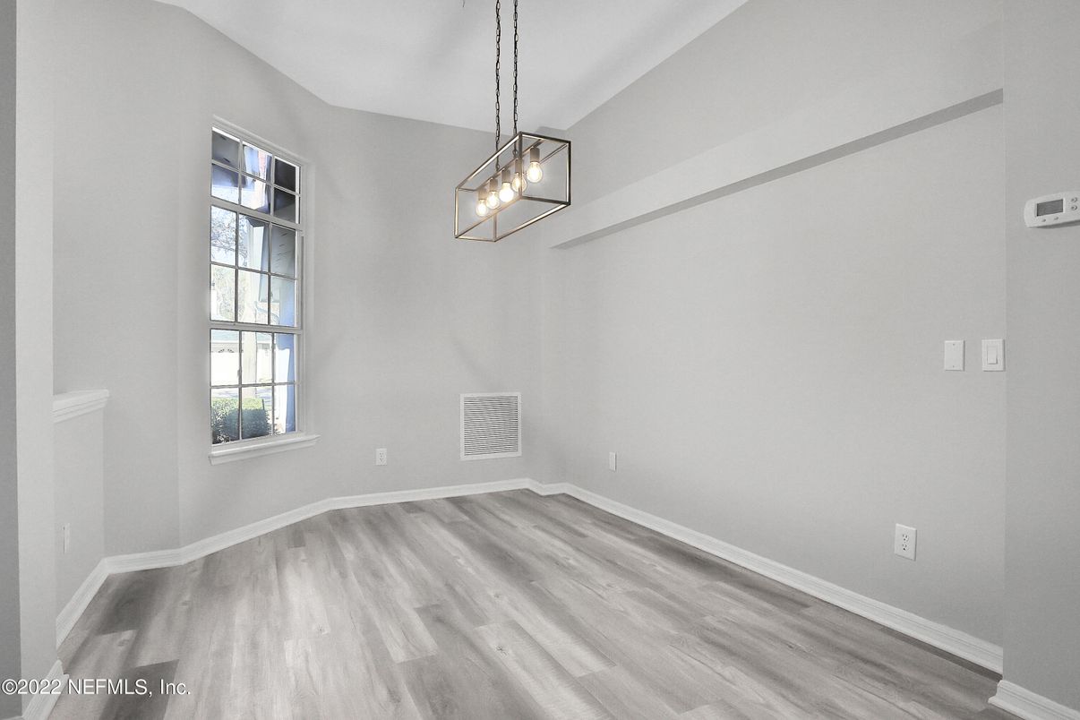 Empty room, Interior, Pendant Lights, Wood Texture Flooring
