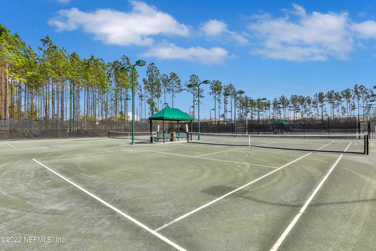 Exterior, Tennis Courts