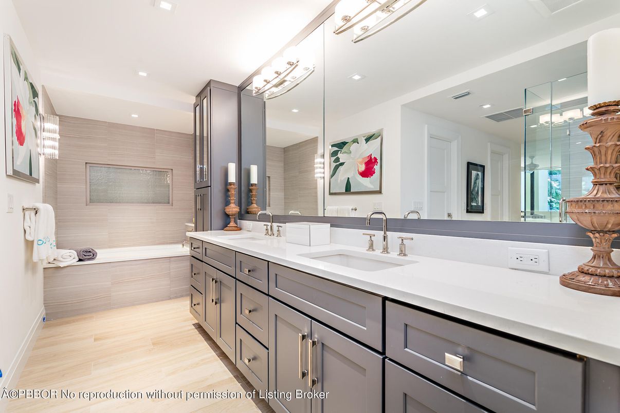 Bathroom, Dual Sink Vanities, Interior, Recessed Lighting, Wood Texture Flooring