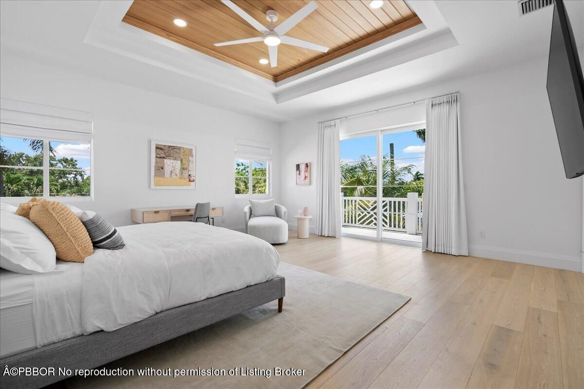 Bedroom, Interior, Recessed Lighting, Wooden Ceilings, Wood Texture Flooring