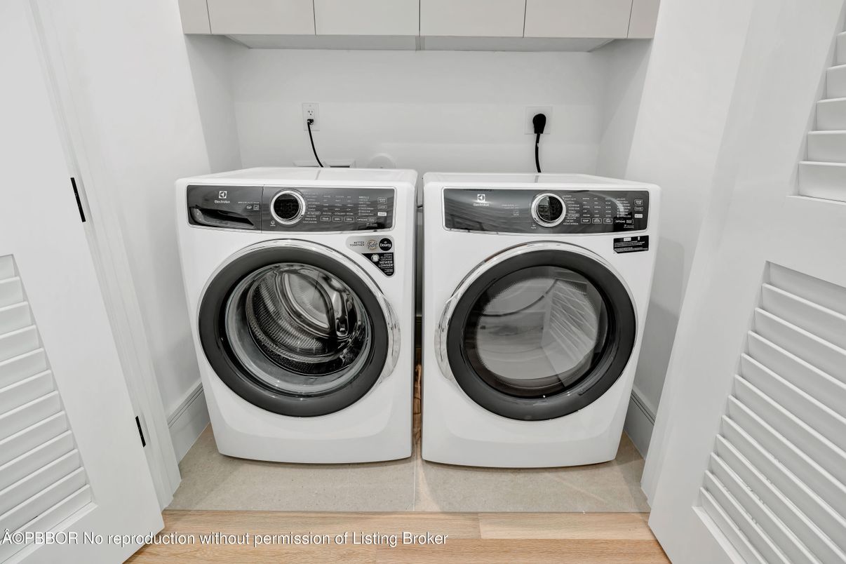 Interior, Utility Closets, Washer