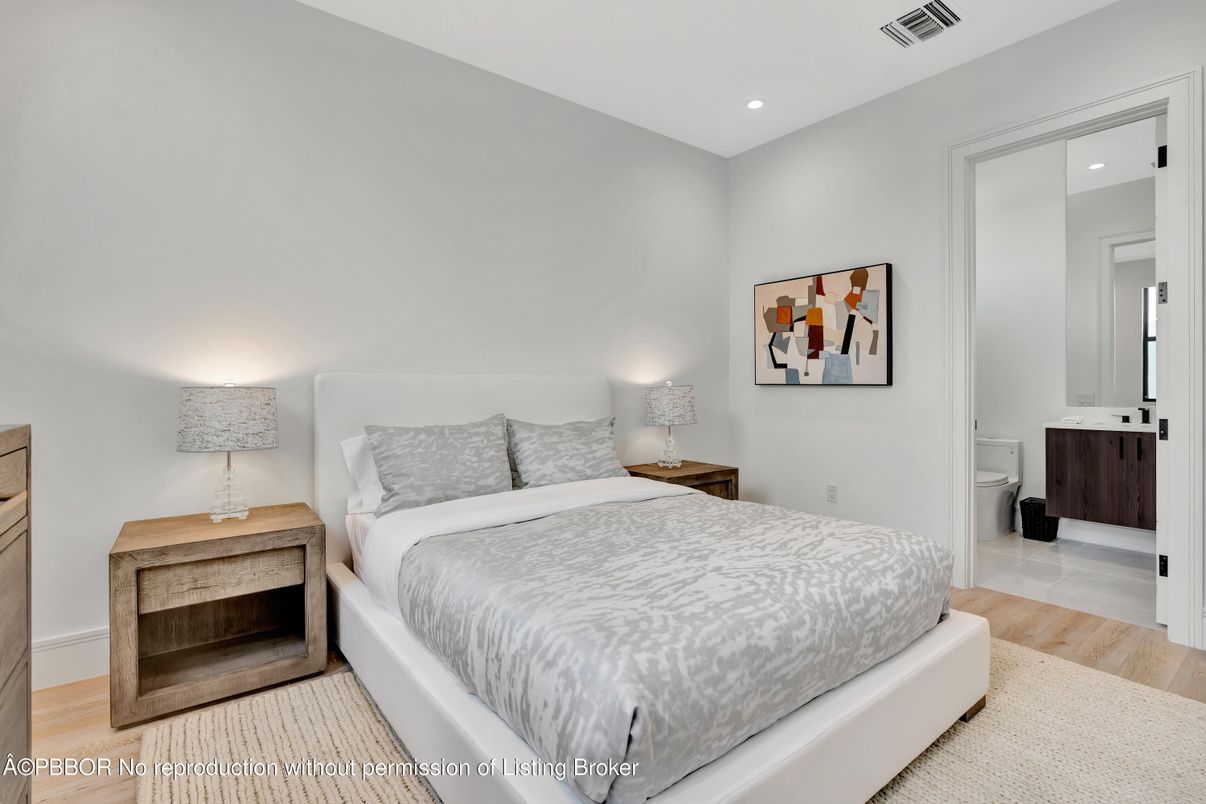 Bathroom, Bedroom, Interior, Recessed Lighting, Wood Texture Flooring