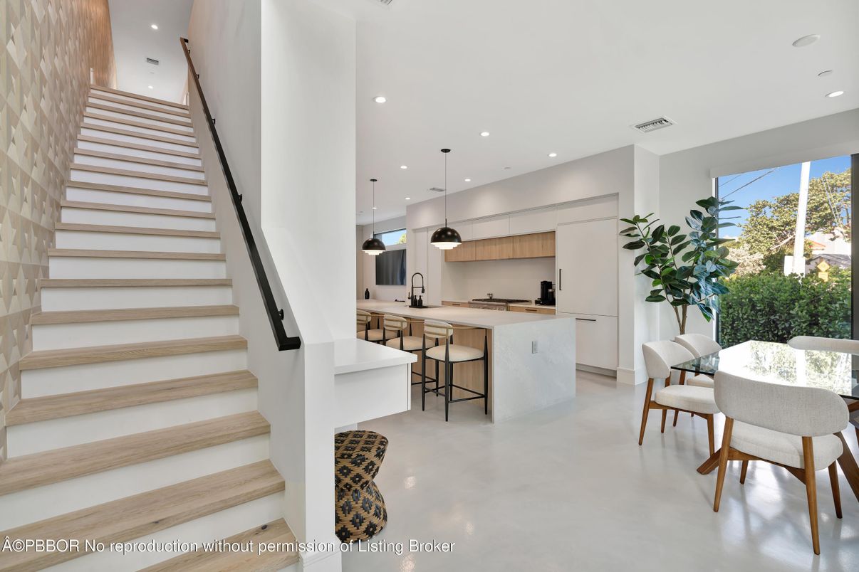 Dining room, Interior, Kitchen, Pendant Lights, Recessed Lighting