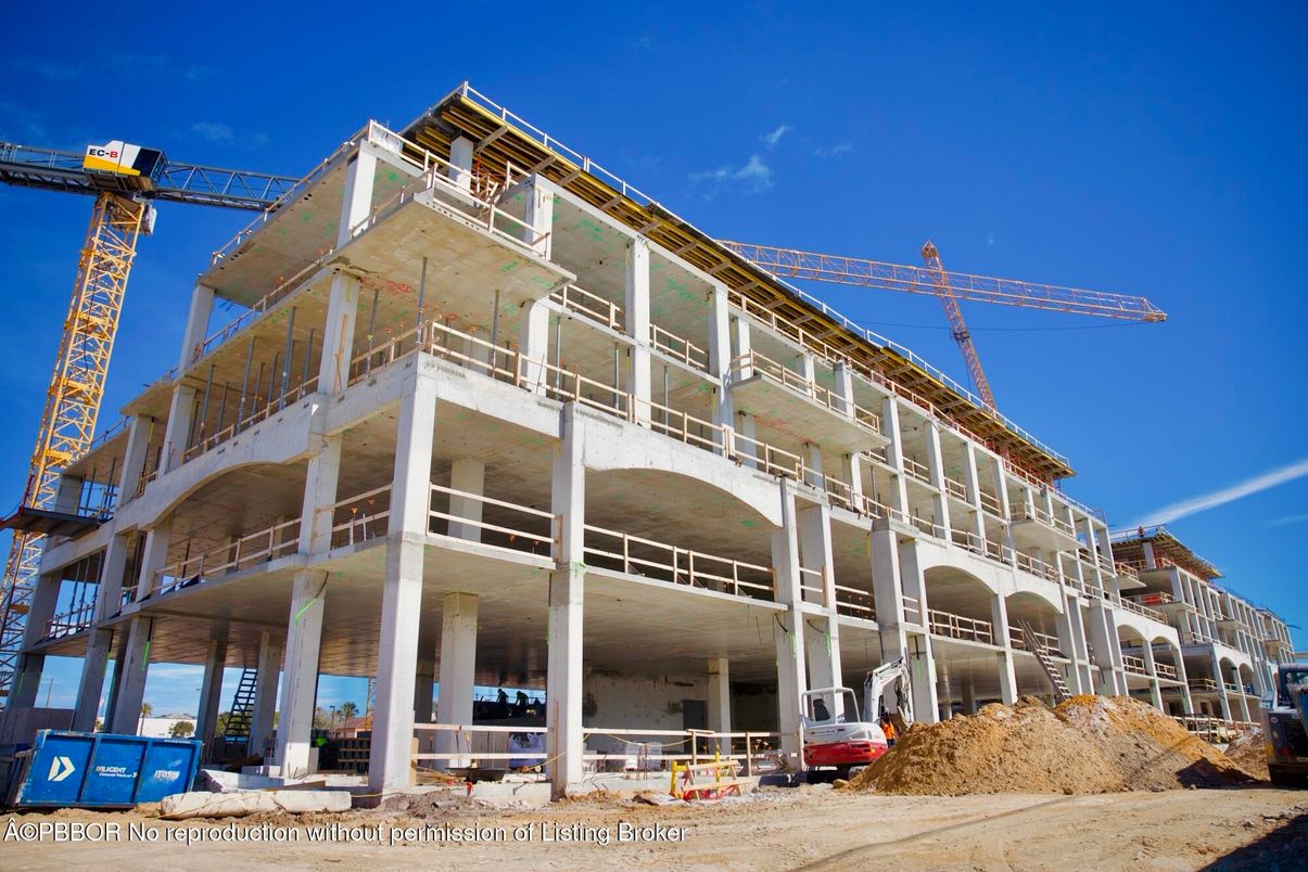 Exterior, Facade, Condo Building