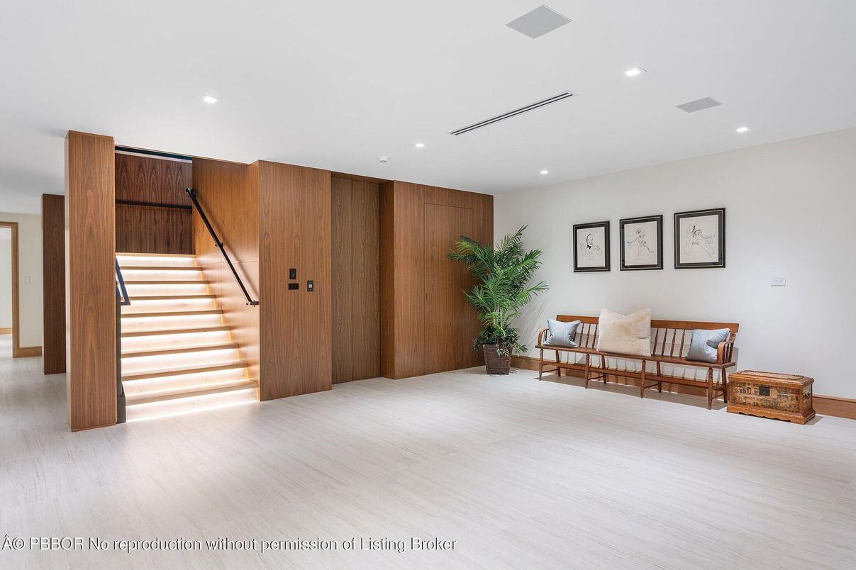 Interior, Recessed Lighting, Wood Texture Flooring, Wooden Walls