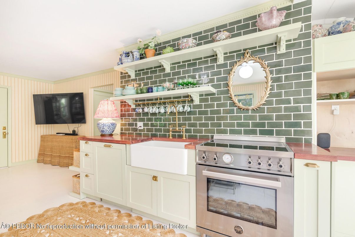 Interior, Kitchen, Stainless Steel Appliances