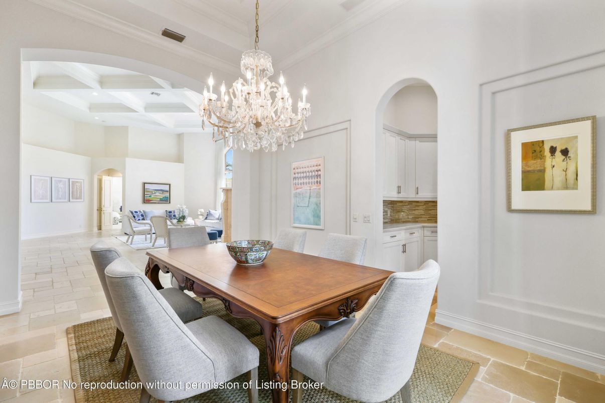 Chandelier, Dining room, Interior