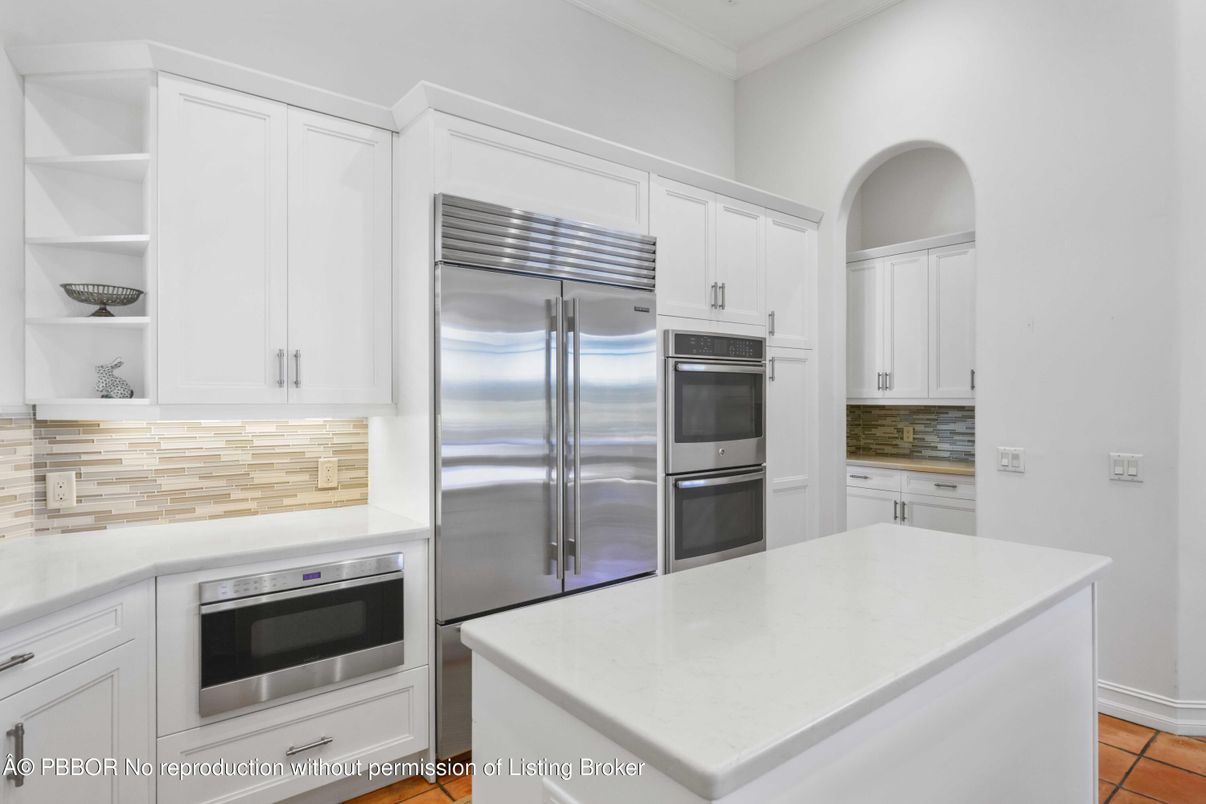 Interior, Kitchen, Stainless Steel Appliances