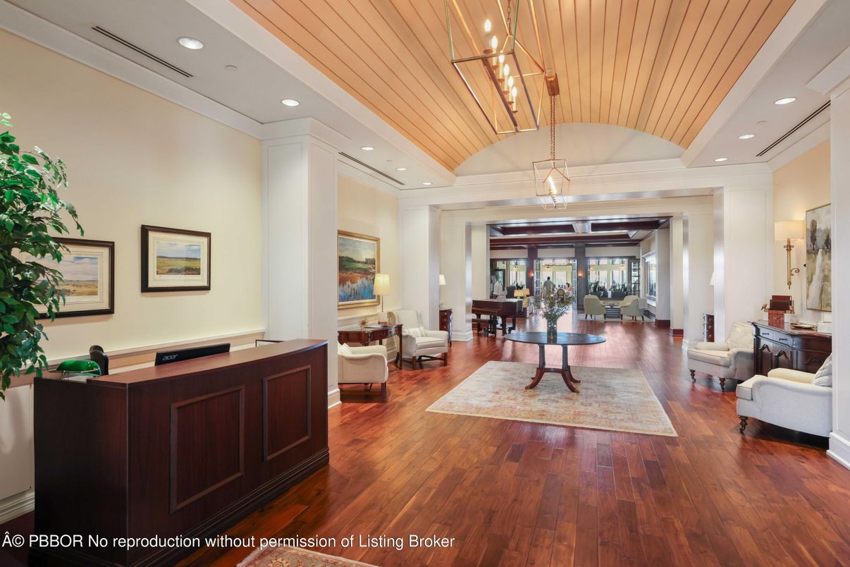 Interior, Living room, Recessed Lighting, Wooden Ceilings, Wood Texture Flooring