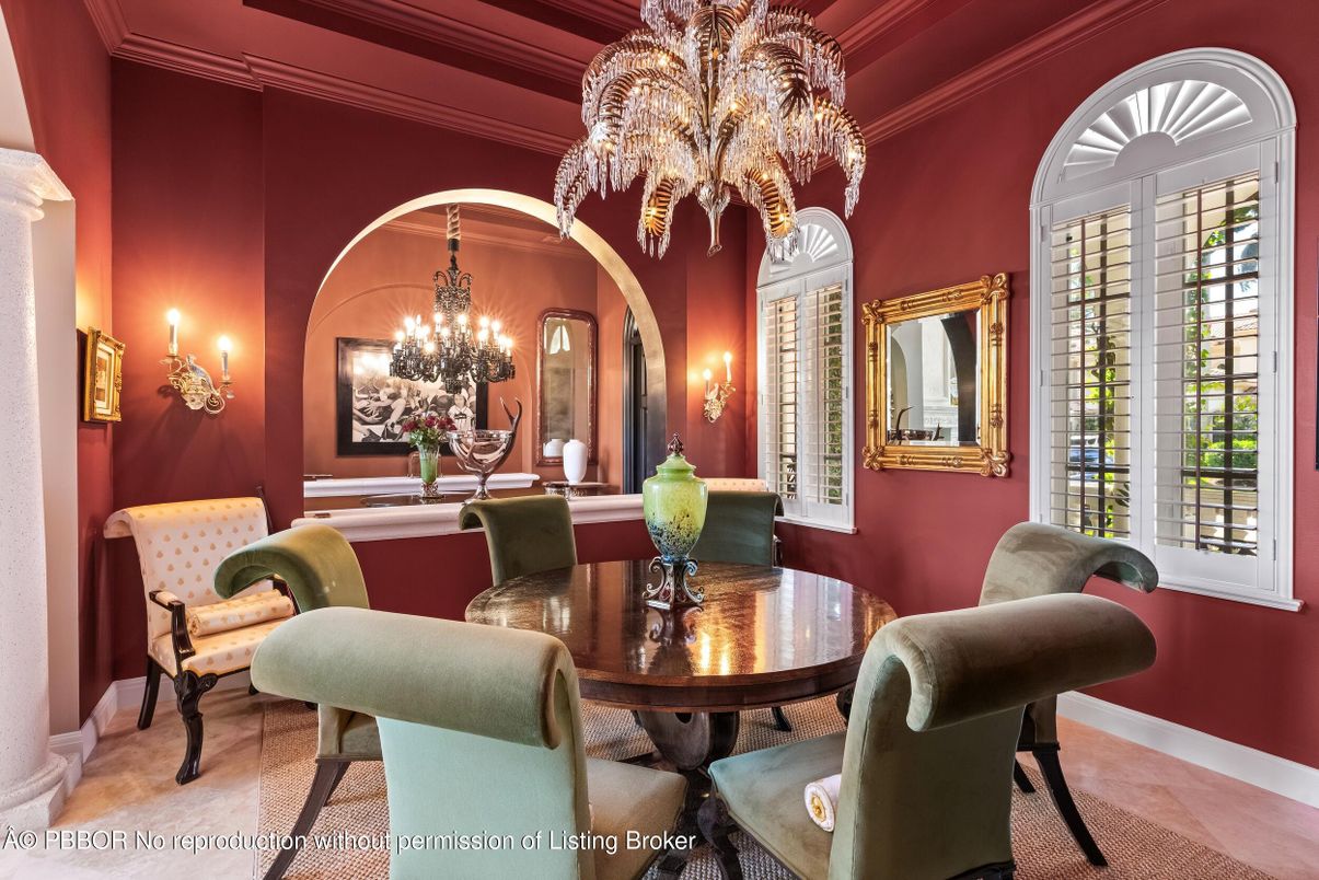 Chandelier, Dining room, Interior