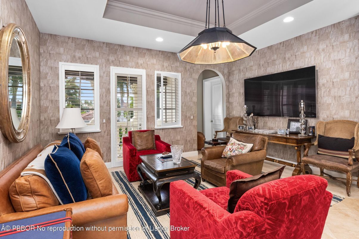 Interior, Living room, Pendant Lights, Recessed Lighting