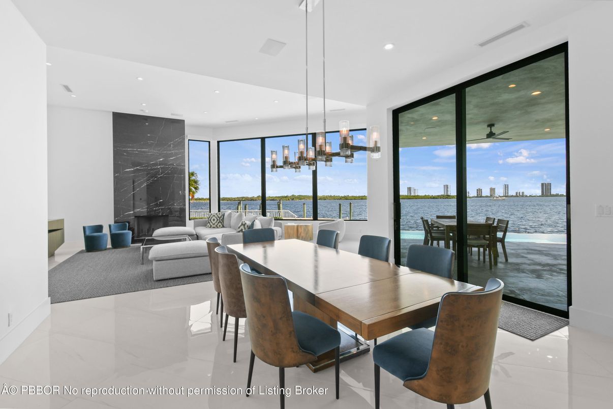 Dining room, Interior, Living room, Marble, Marble Walls, Pendant Lights, Recessed Lighting, Water