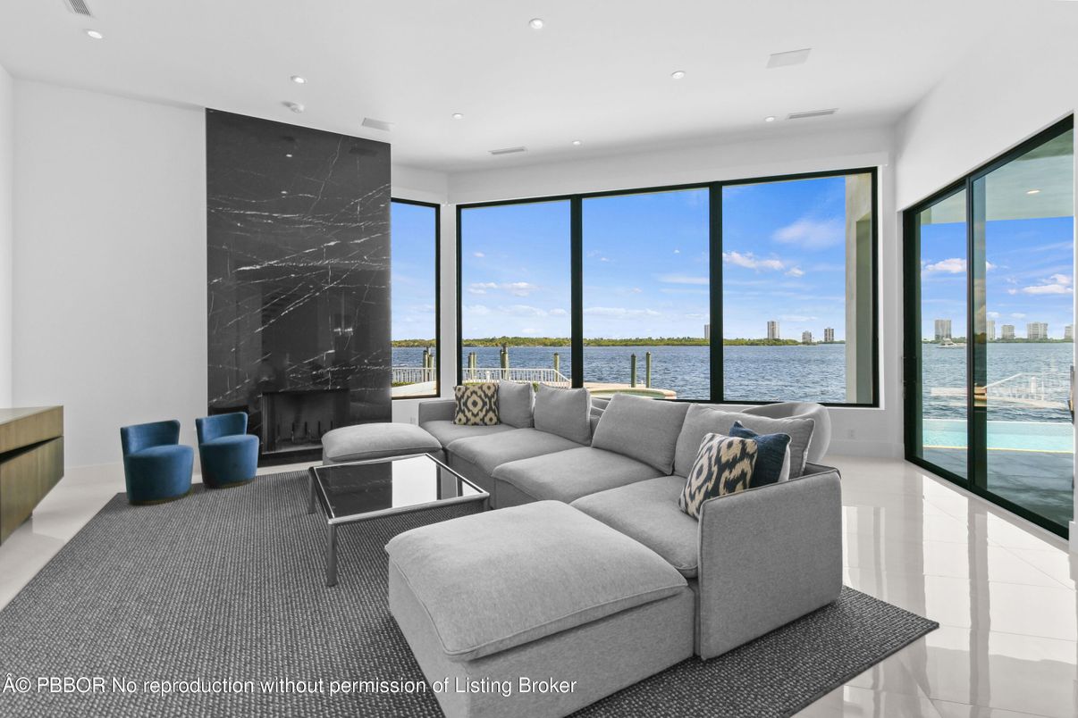 Fireplace, Interior, Living room, Marble Walls, Recessed Lighting, Water