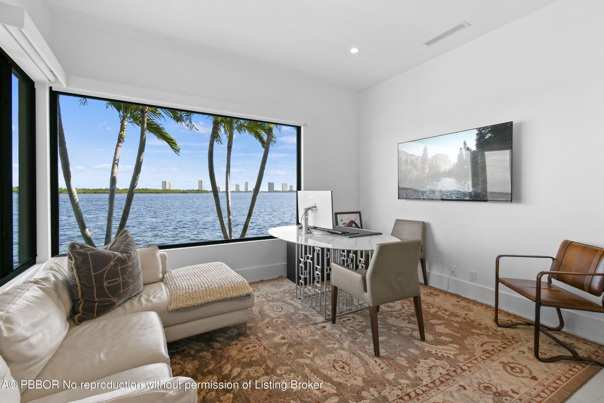 Home Office, Interior, Recessed Lighting, Water