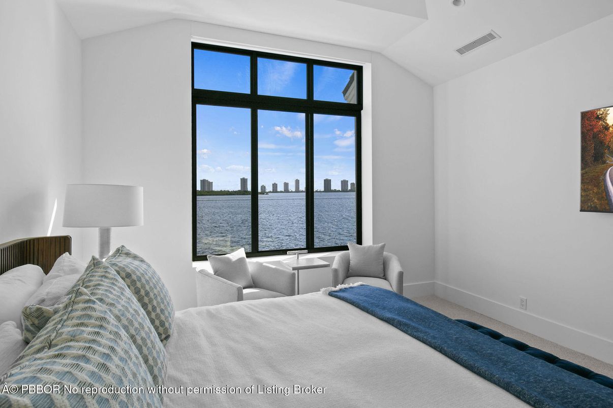 Bedroom, Interior, Water