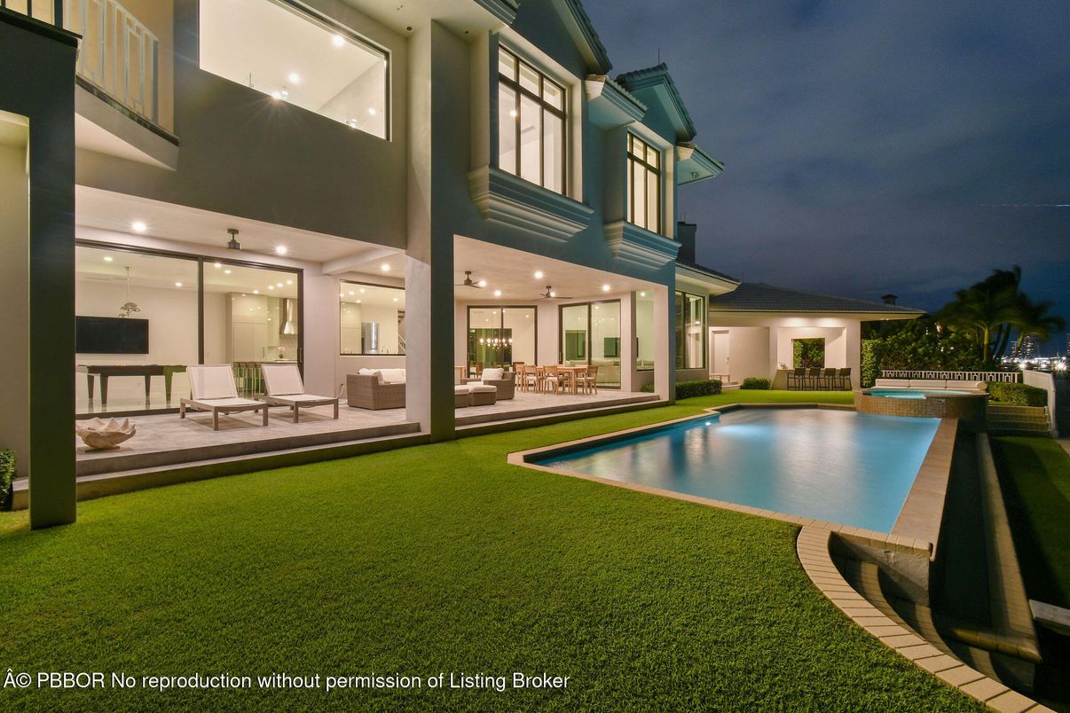 Backyard, Exterior, Pool