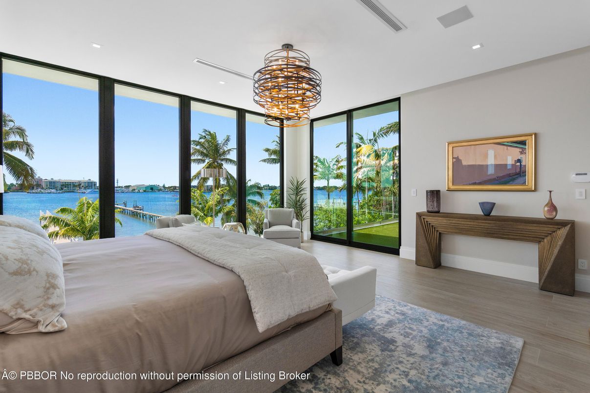 Bedroom, Interior, Pendant Lights, Recessed Lighting, Water, Wood Texture Flooring