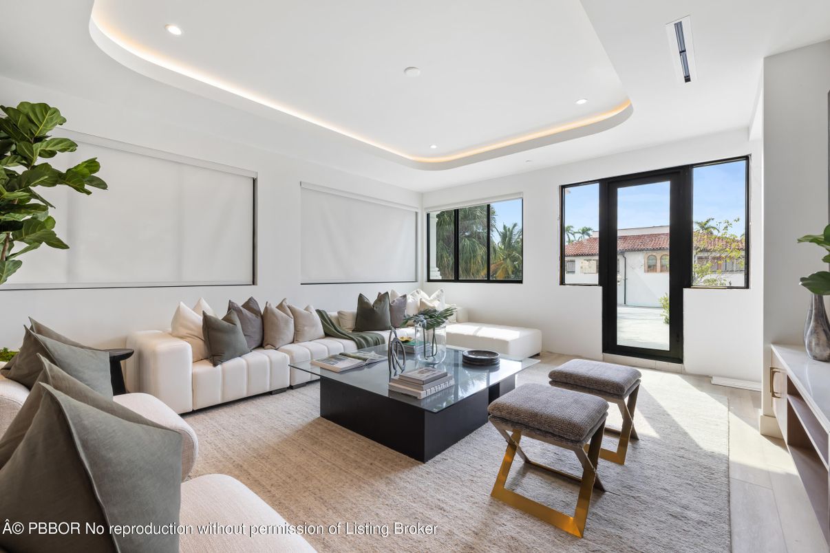 Interior, Living room, Recessed Lighting