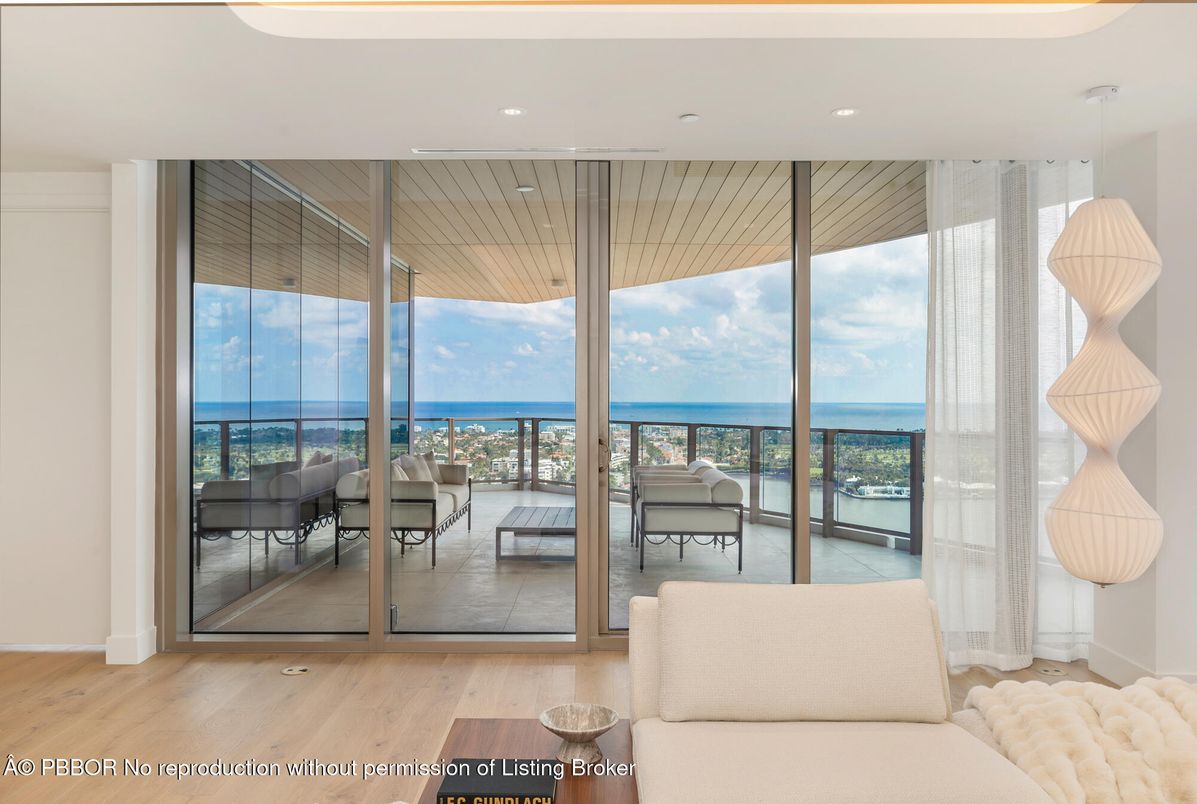 Interior, Living room, Recessed Lighting, Water, Wood Texture Flooring