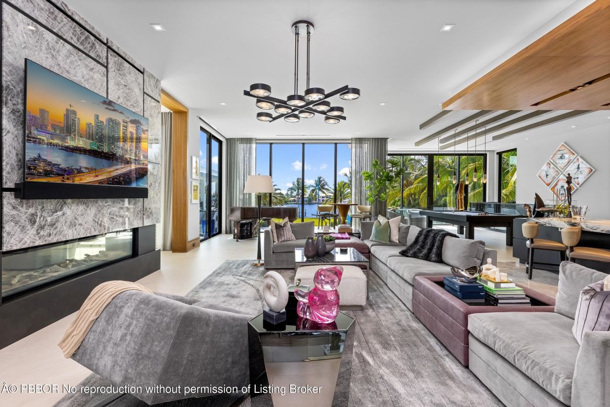 Dining room, Fireplace, Interior, Living room, Pendant Lights, Recessed Lighting