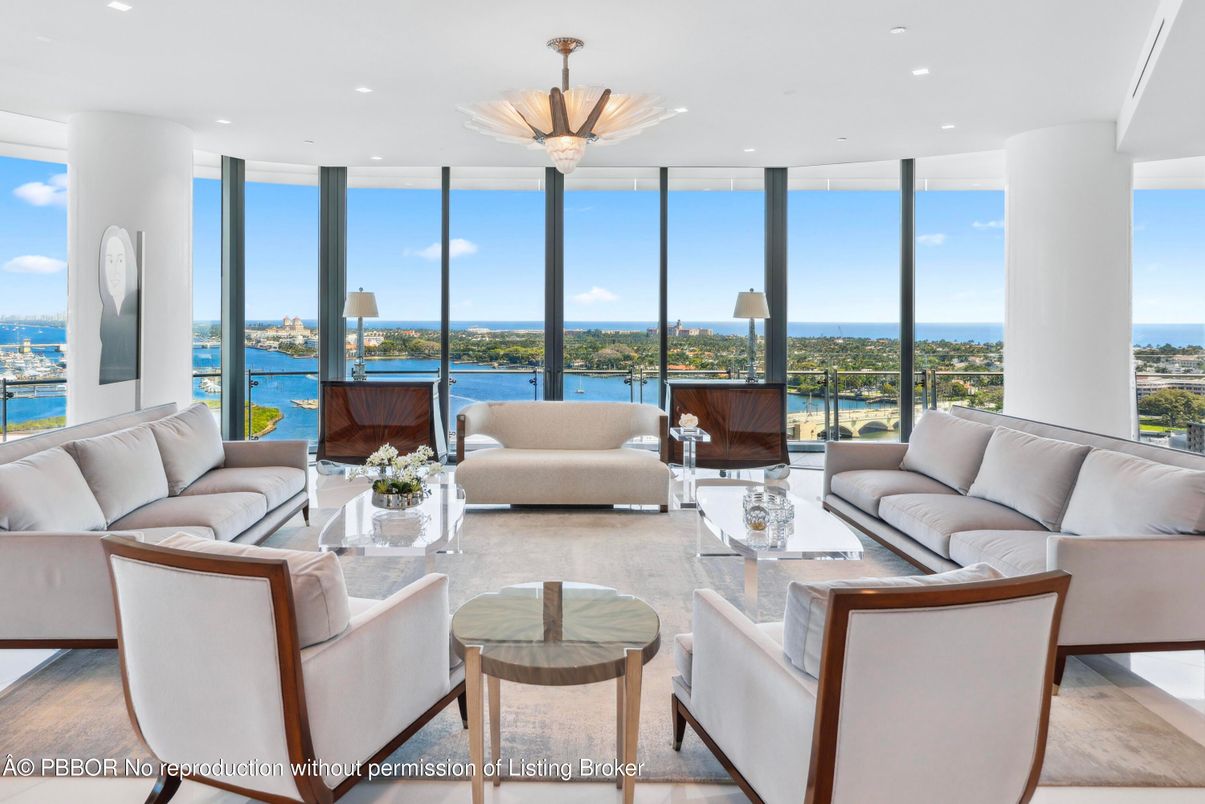 Interior, Living room, Recessed Lighting, Water